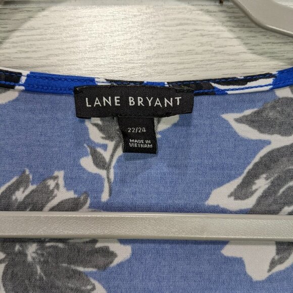 Lane Bryant Floral Blouse 22/24 - Picture 3 of 7